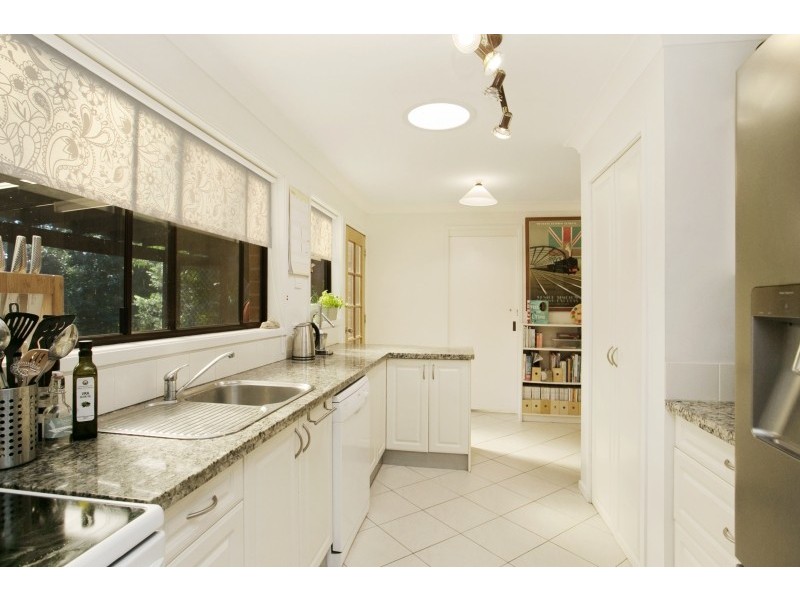 9 Rookes Road, Salt Ash NSW 2318