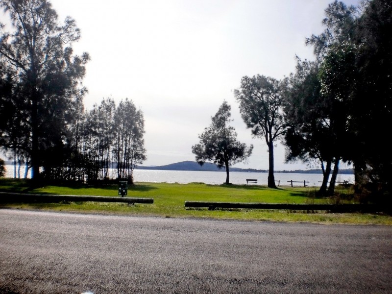 77 Cook Parade, Lemon Tree Passage NSW 2319