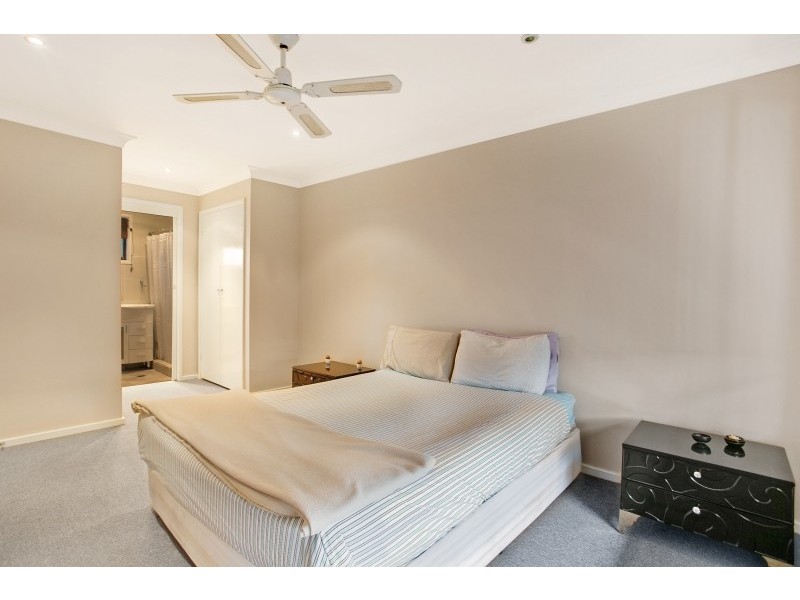 4 King Albert Avenue, Tanilba Bay NSW 2319