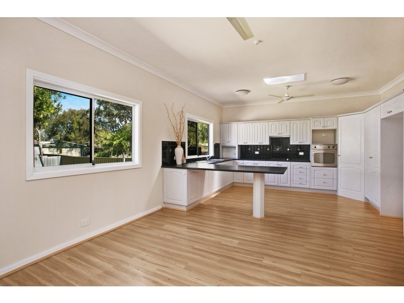 18 Strathmore Road, Mallabula NSW 2319