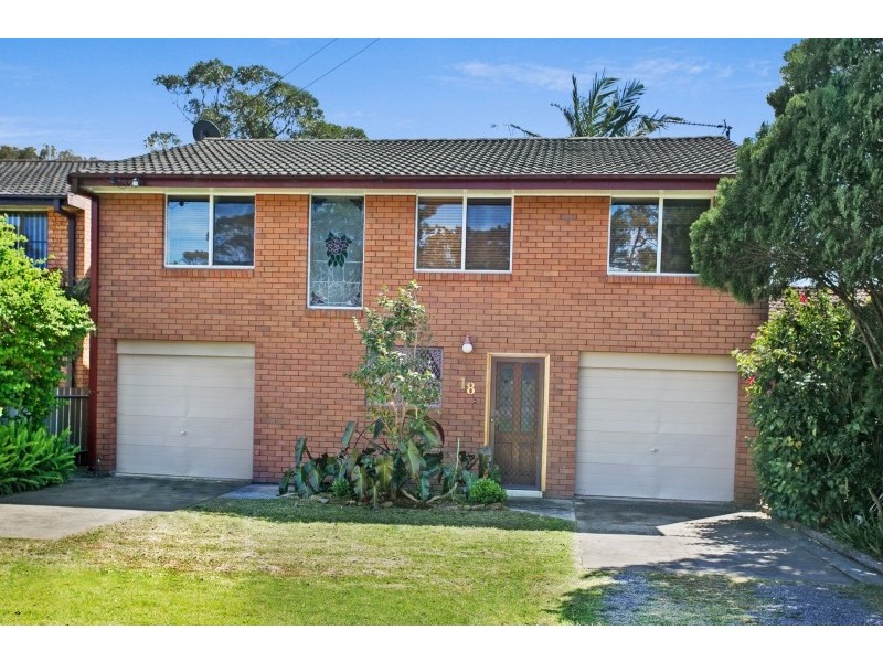 18 King Albert Avenue, Tanilba Bay NSW 2319