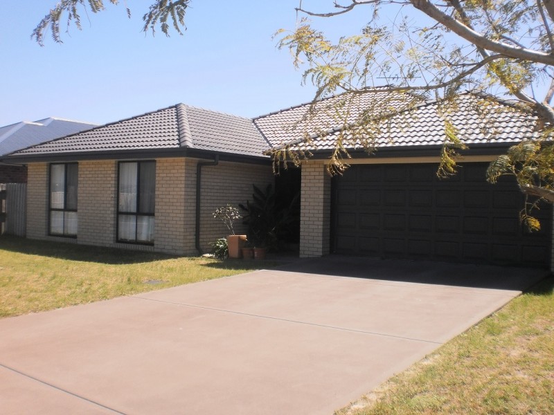 95 Diggers Drive, Tanilba Bay NSW 2319