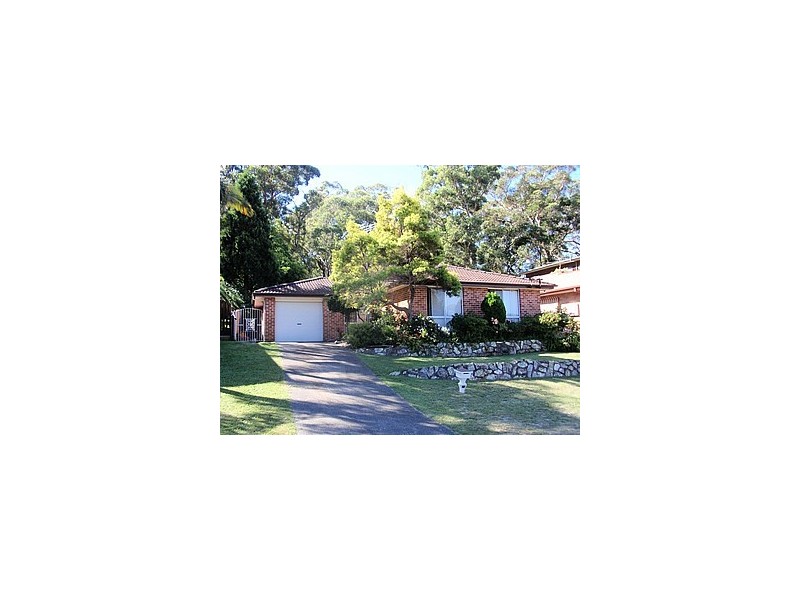 12 Helen Avenue, Lemon Tree Passage NSW 2319
