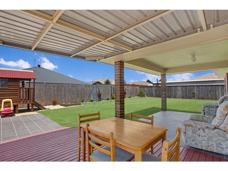 8 Pyramus Way, Tanilba Bay NSW 2319