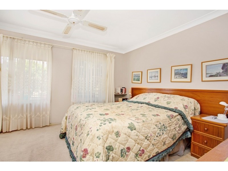 16 Pershing Place, Tanilba Bay NSW 2319