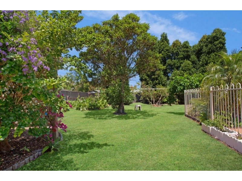 16 Pershing Place, Tanilba Bay NSW 2319