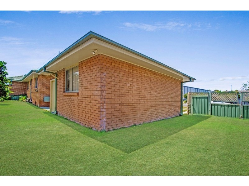 32 Beatty Boulevard, Tanilba Bay NSW 2319