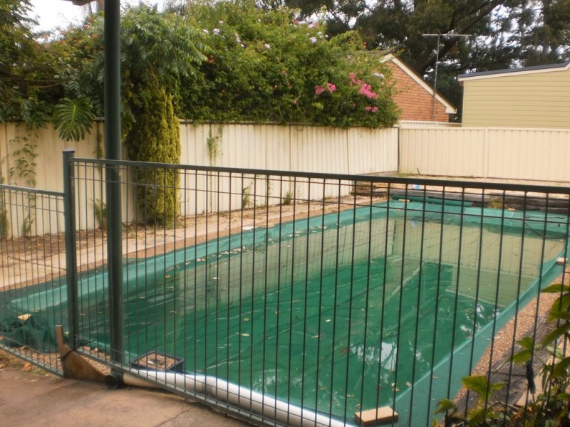 11 Lloyd George Grove, Tanilba Bay NSW 2319