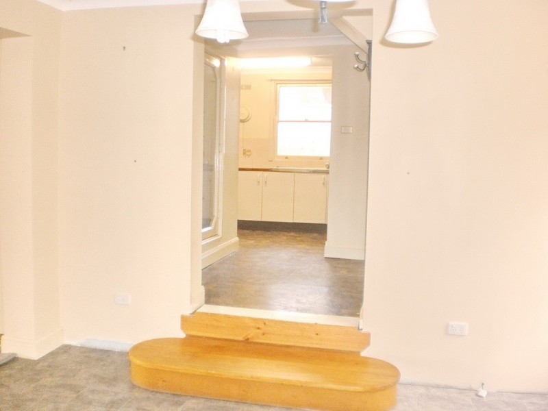 11 Lloyd George Grove, Tanilba Bay NSW 2319