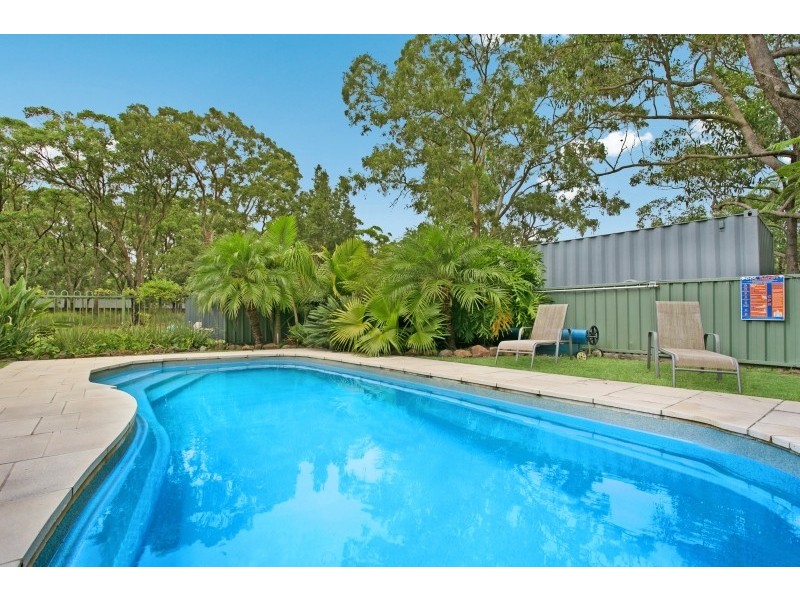 52 Francene Avenue, Salt Ash NSW 2318