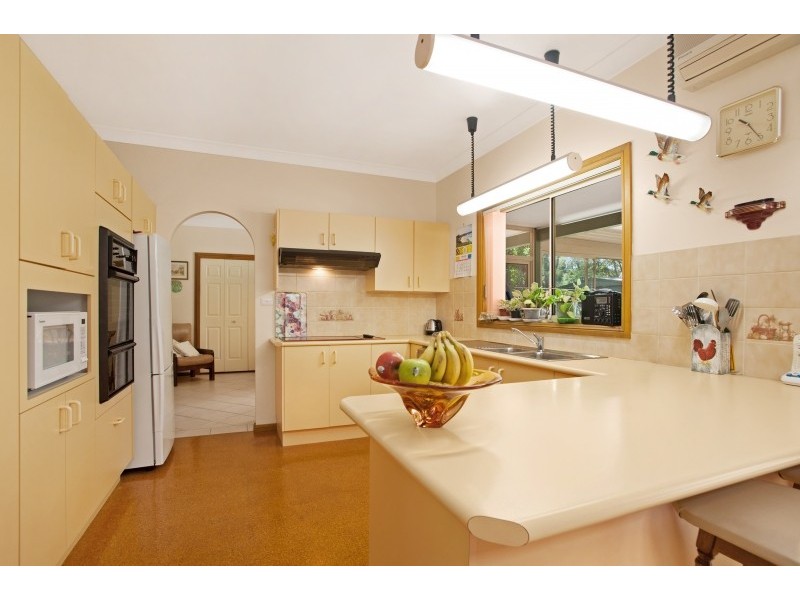 27 Francene Avenue, Salt Ash NSW 2318