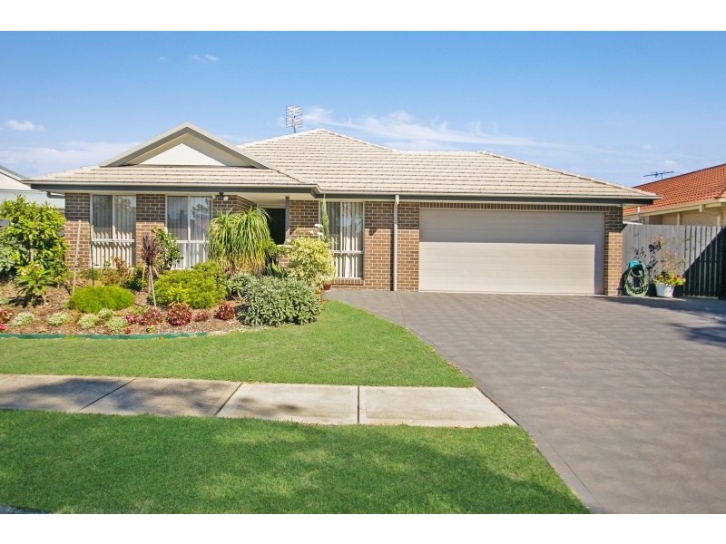 7 Brittania Drive, Tanilba Bay NSW 2319