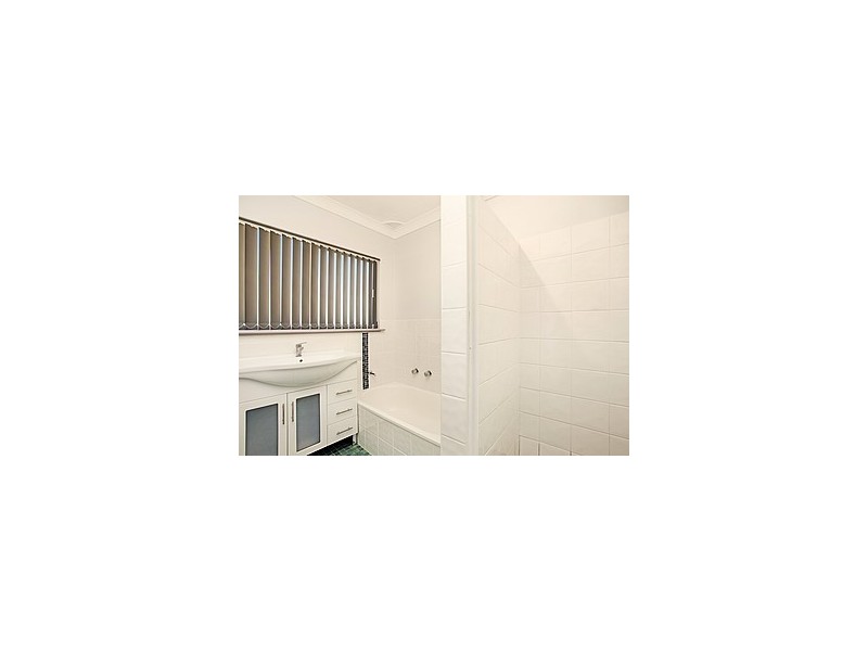 2 Boyd Avenue, Lemon Tree Passage NSW 2319