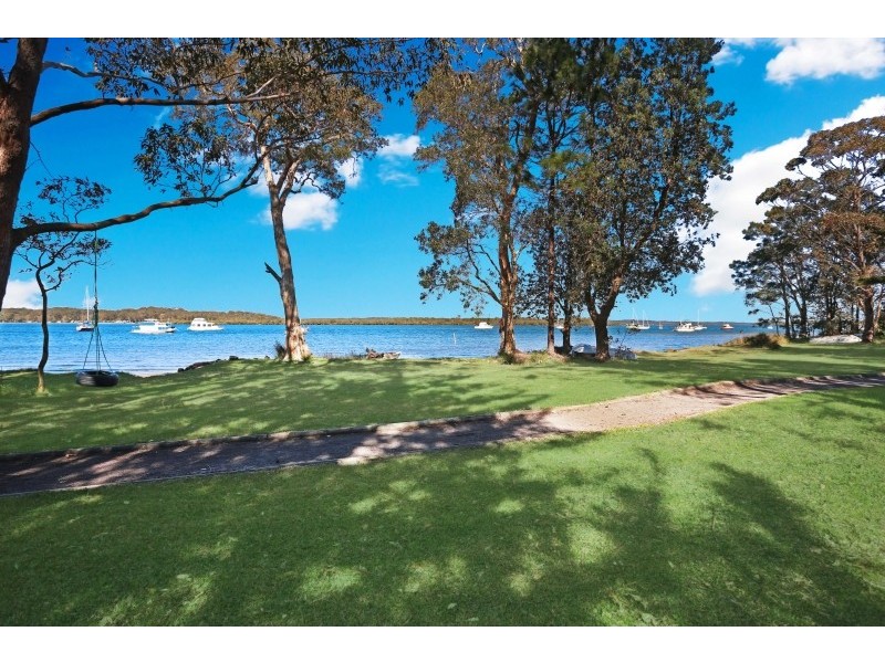 6 Rose Street, Lemon Tree Passage NSW 2319