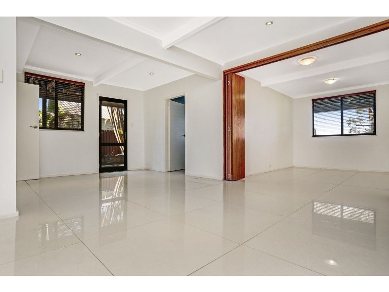 6 Rose Street, Lemon Tree Passage NSW 2319