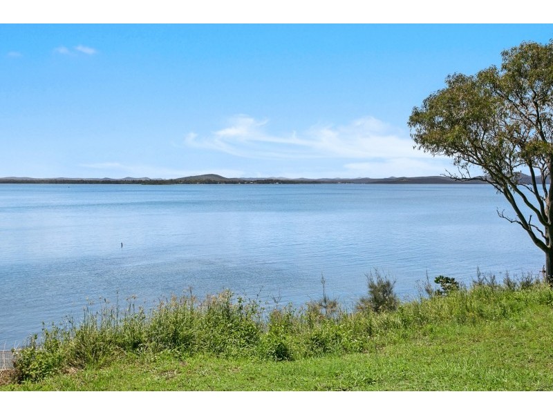 23c Caswell Crescent, Tanilba Bay NSW 2319