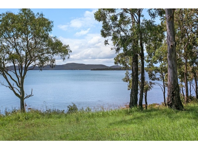 23c Caswell Crescent, Tanilba Bay NSW 2319