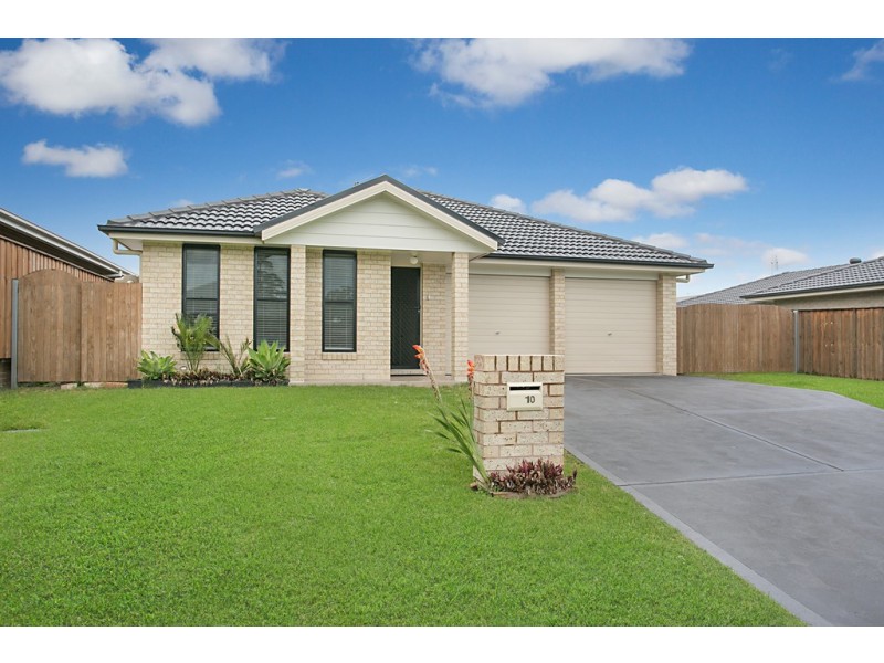 10 Estramina Way, Tanilba Bay NSW 2319