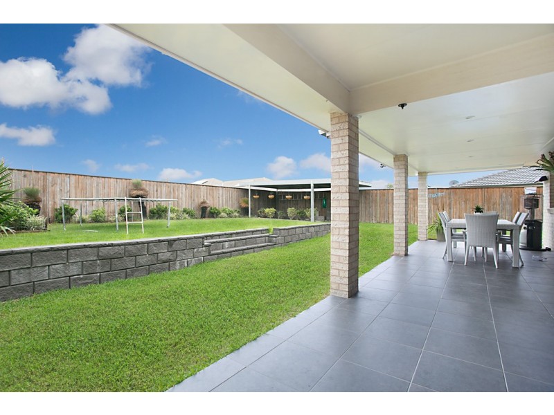 10 Estramina Way, Tanilba Bay NSW 2319