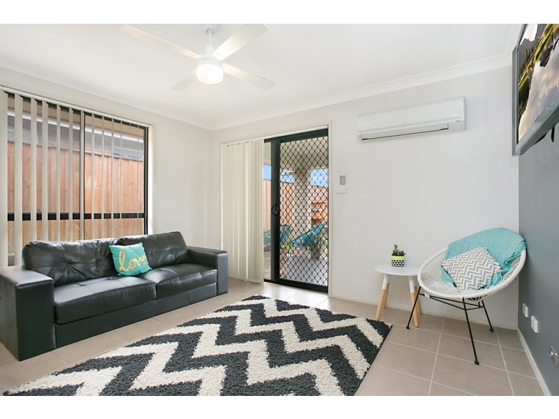 10 Estramina Way, Tanilba Bay NSW 2319