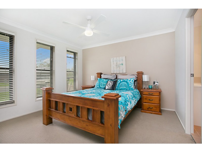 10 Estramina Way, Tanilba Bay NSW 2319