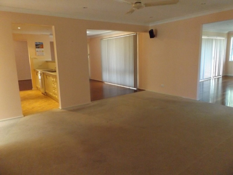 9 Robert Crescent, Lemon Tree Passage NSW 2319