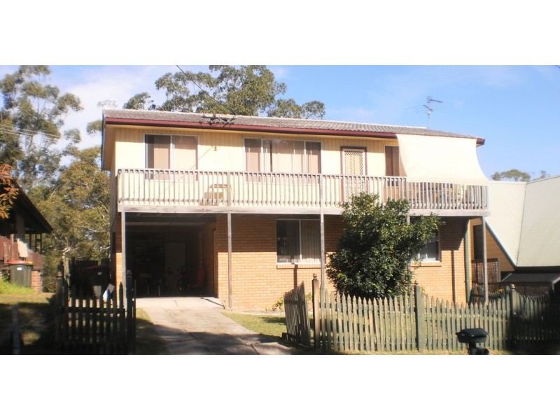 11 Raiss Close, Lemon Tree Passage NSW 2319