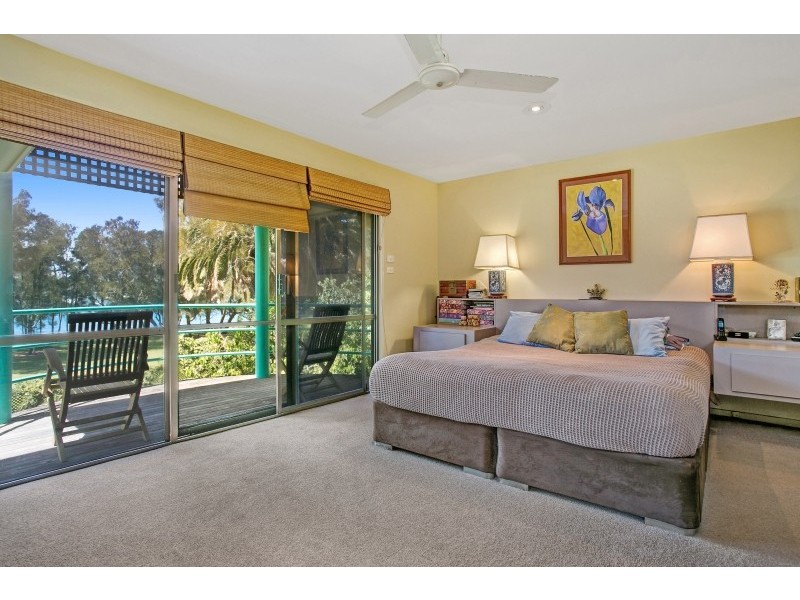 16 Tanilba Avenue, Tanilba Bay NSW 2319
