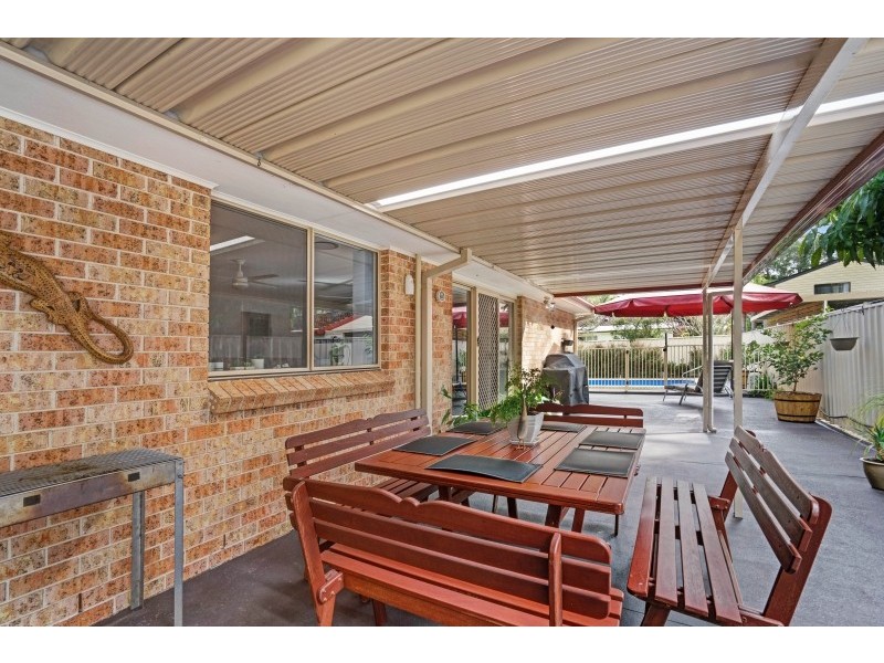 16 Paroa Avenue, Lemon Tree Passage NSW 2319