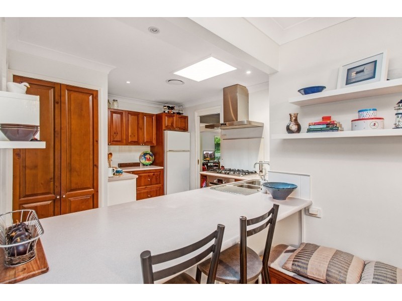 42 Francene Avenue, Salt Ash NSW 2318