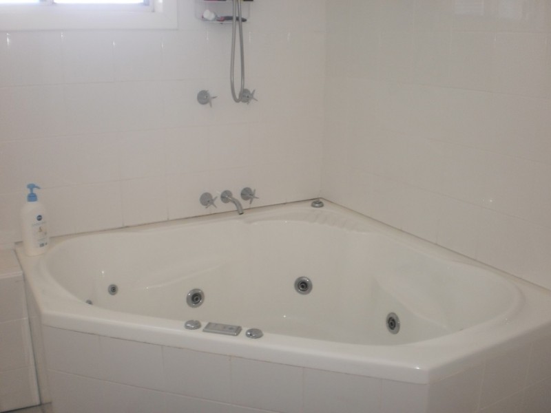 26 King Albert Avenue, Tanilba Bay NSW 2319