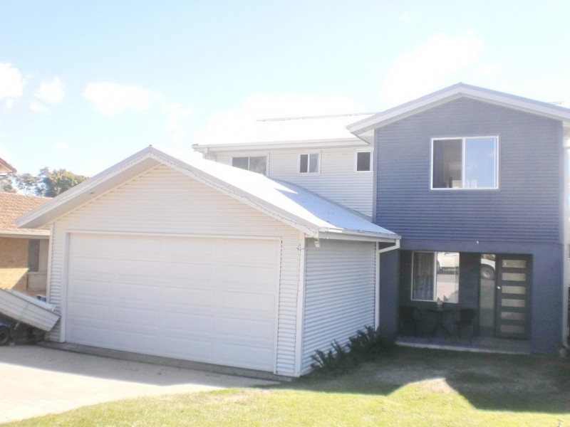 26 King Albert Avenue, Tanilba Bay NSW 2319