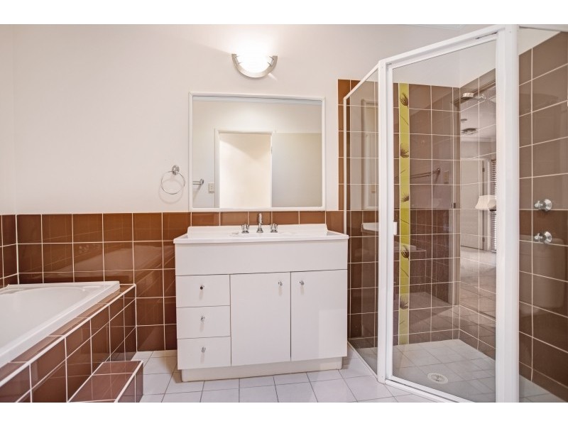 8 Brittania Drive, Tanilba Bay NSW 2319