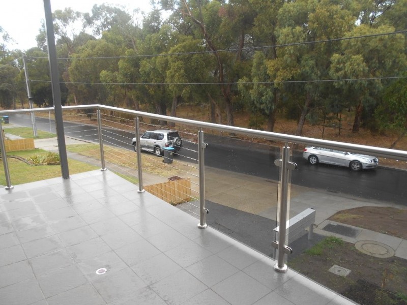 2/27 King Street, Bayswater VIC 3153