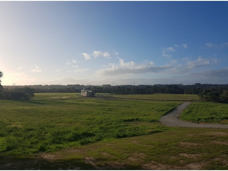 2/54 Fonteyn Drive, Wantirna South VIC 3152