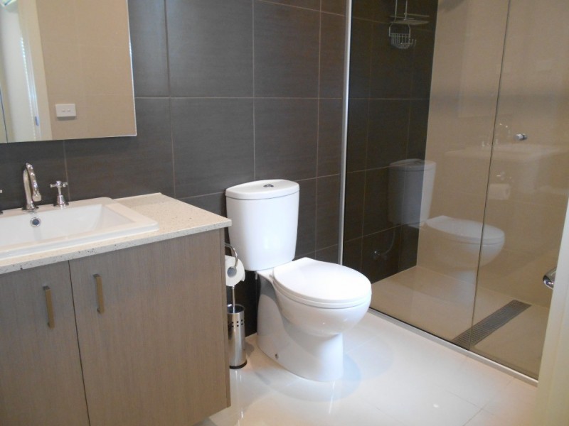 2/54 Fonteyn Drive, Wantirna South VIC 3152