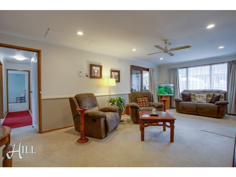 5 Newstead Way, Wantirna South VIC 3152