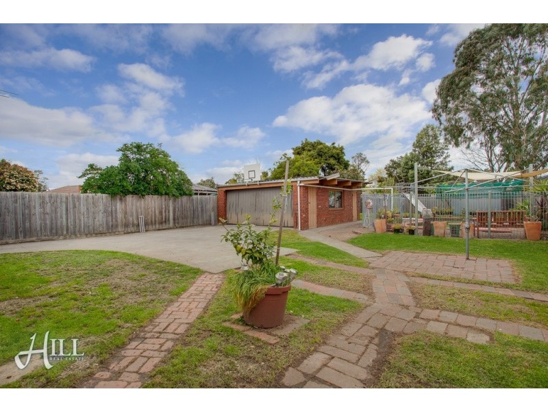 5 Newstead Way, Wantirna South VIC 3152