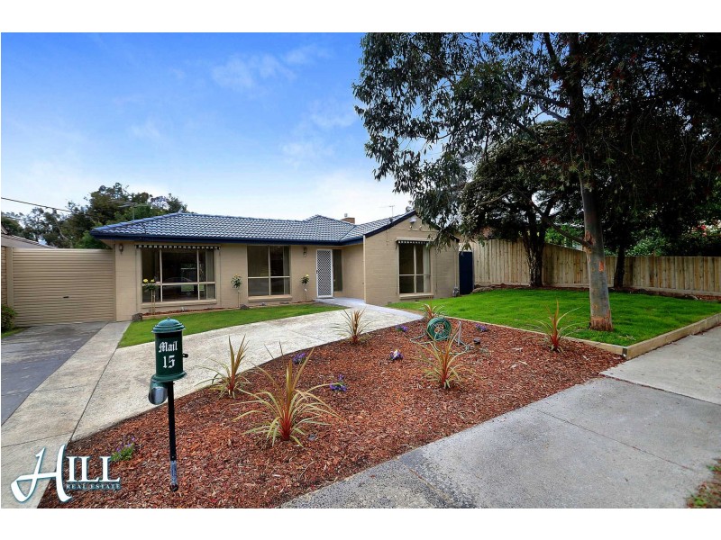 15 Maidstone Place, Ferntree Gully VIC 3156