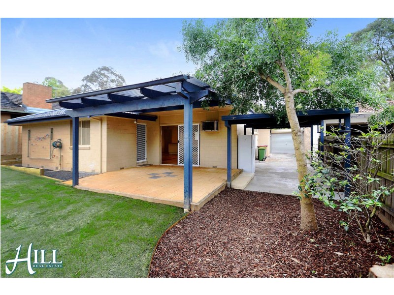 15 Maidstone Place, Ferntree Gully VIC 3156
