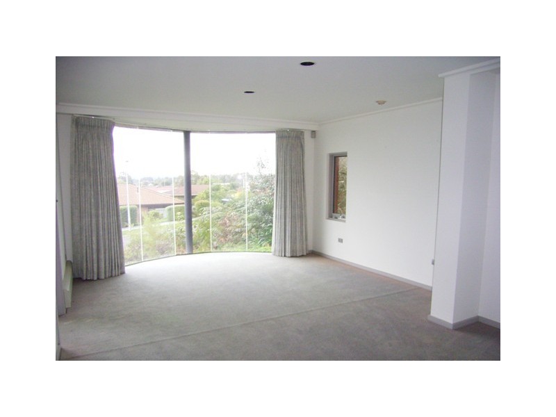 54 Kidderminster Drive, Wantirna VIC 3152