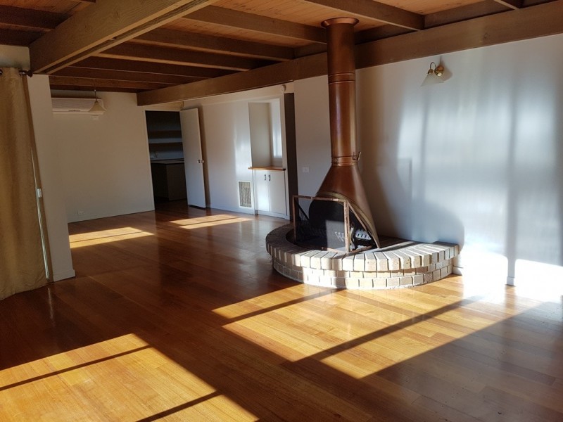 25 Gateshead Drive, Wantirna South VIC 3152