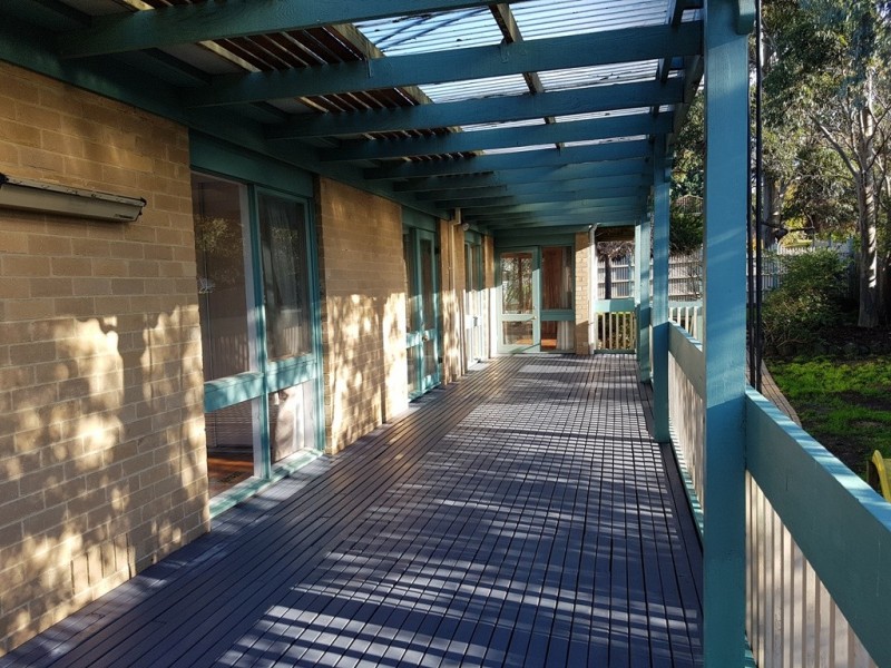 25 Gateshead Drive, Wantirna South VIC 3152