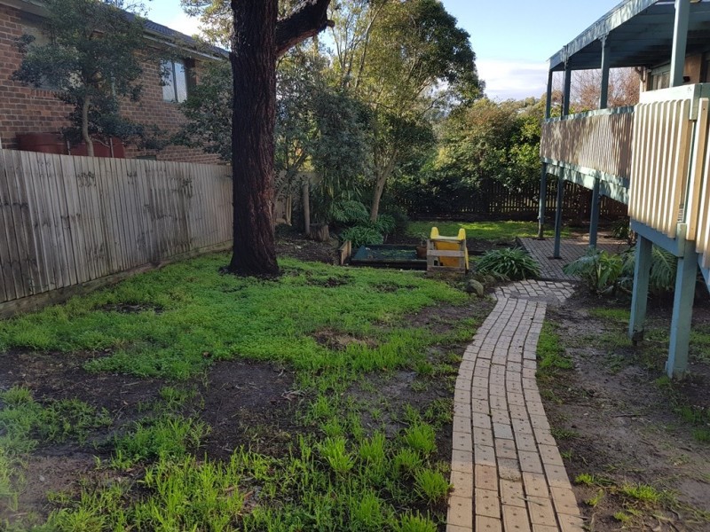 25 Gateshead Drive, Wantirna South VIC 3152