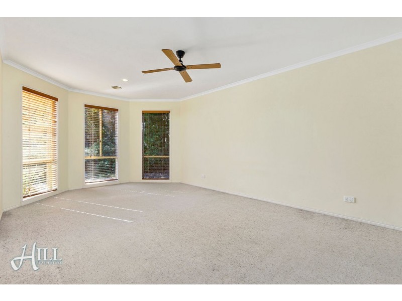 12 The Glen, Ferntree Gully VIC 3156