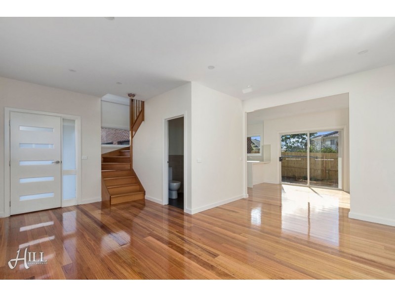 2/81 Scoresby Road, Bayswater VIC 3153