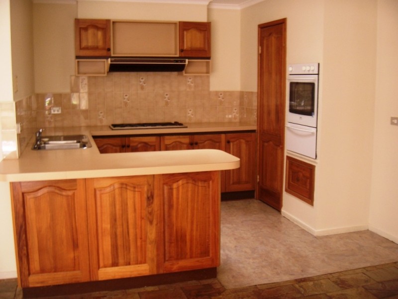 8 Ramona Court, Boronia VIC 3155