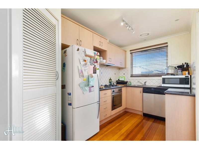 2/4 Grevillea Avenue, Boronia VIC 3155