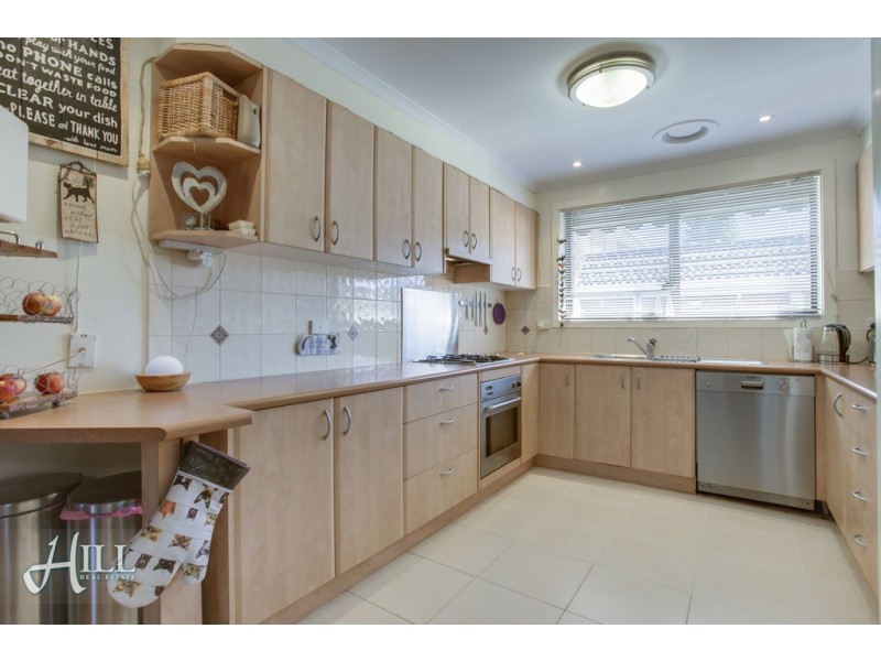 16 Cornelius Drive, Wantirna South VIC 3152