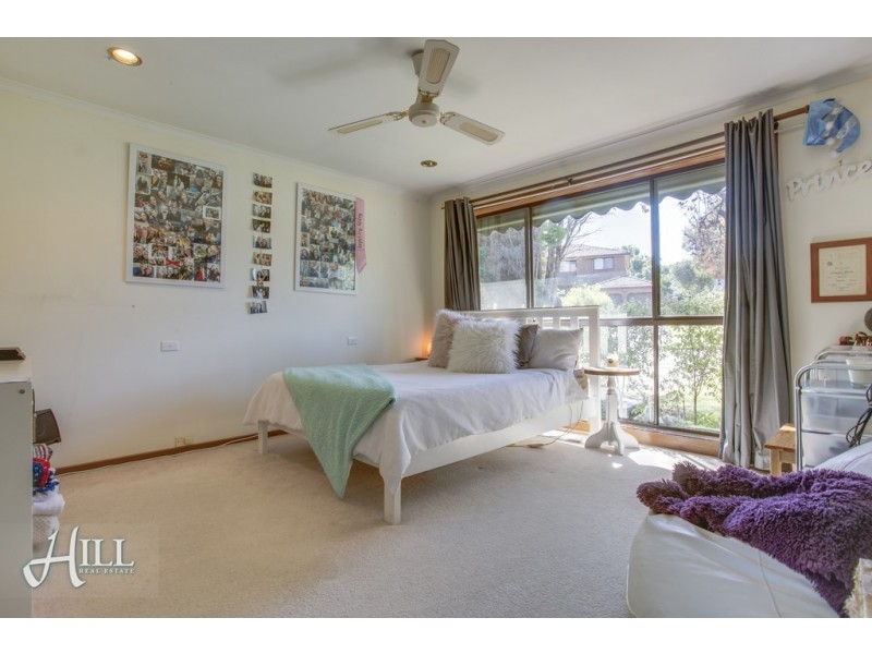 16 Cornelius Drive, Wantirna South VIC 3152